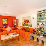 Elegant In With Private Pool *