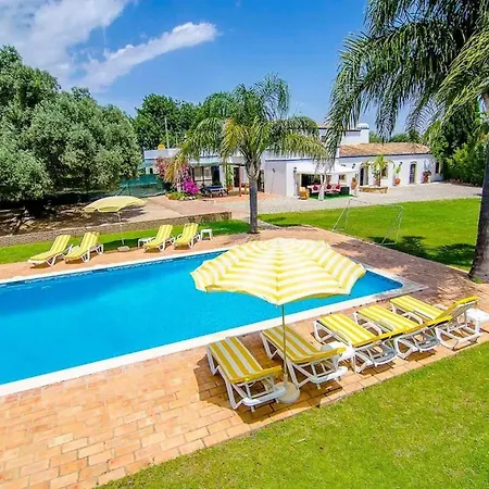 Villa Elegant In With Private Pool *