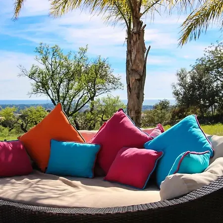 Elegant In With Private Pool Вилла