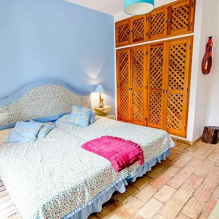 Villa Elegant In With Private Pool *