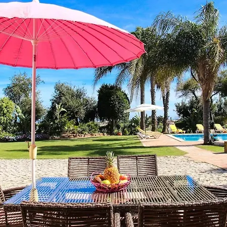 Villa Elegant In With Private Pool Loulé